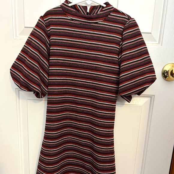 Girls Dress - Striped multi color - Tie in back - Picture 1 of 5